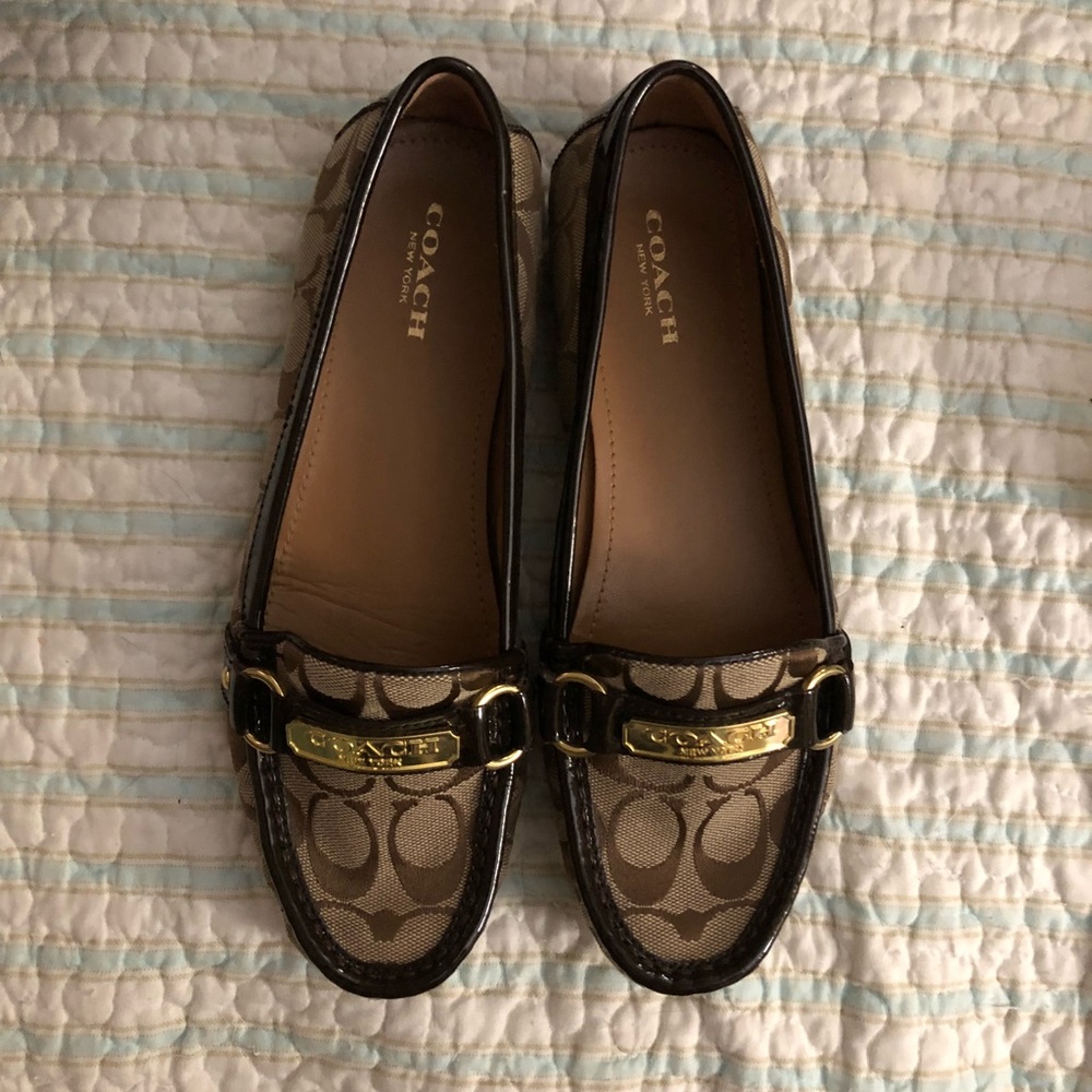 Coach loafer